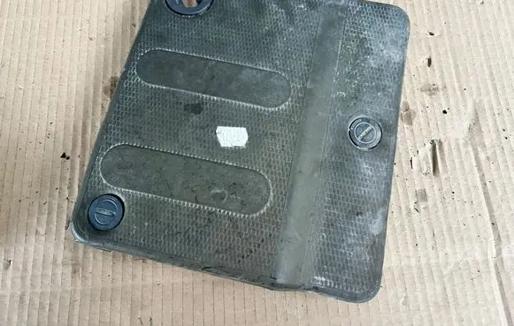 Renault Trafic II (X83) Battery box tray cover/lid A476