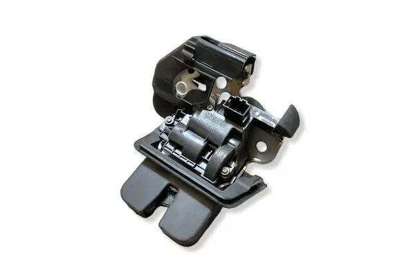 Audi A6 S6 C7 4G Tailgate/trunk/boot lock/catch/latch 8R0827505 045621210615