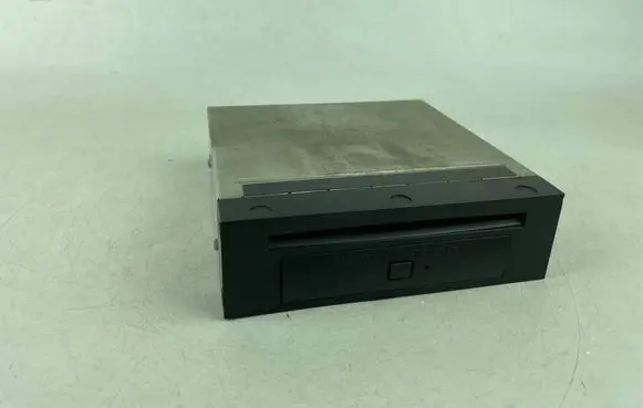 Subaru Outback Navigation unit CD/DVD player 86271AG010