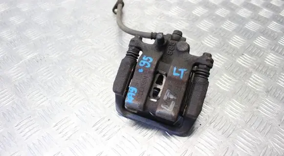 Honda Legend III KA9 Rear brake caliper