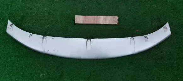 Porsche Taycan 9J1 Front bumper lip 9J0807819C