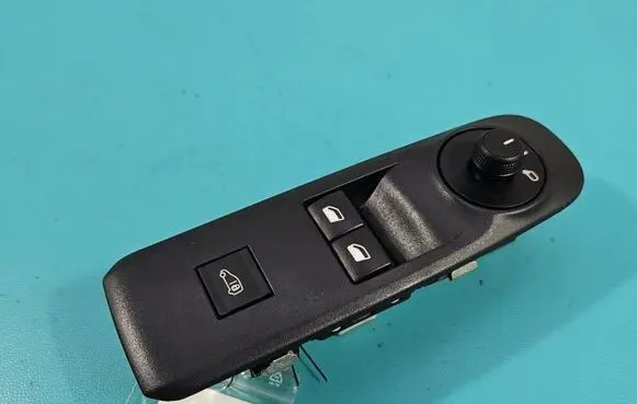 Toyota ProAce City Electric window control switch 96673722ZD IMPRK1544186