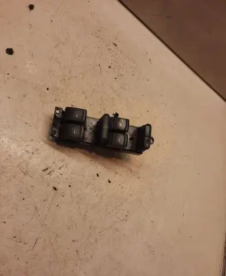 Seat Toledo II (1M) Electric window control switch 1J4959867B F005S00072