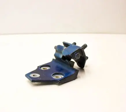 Jaguar XK8 - XKR Front door upper hinge FJA3044AB
