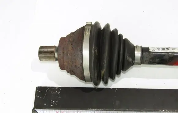 Front driveshaft