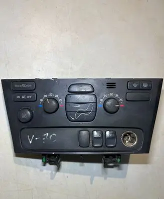 Volvo V70 Climate control unit 8691876 SN13236852 04W14E05