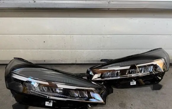 Renault Clio V Headlights/headlamps set 260103507R 260600149R