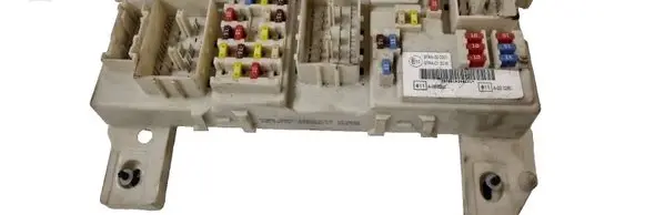 Ford C-MAX I Fuse box set 7M5T14A073FB 7M5T-14A073-FB