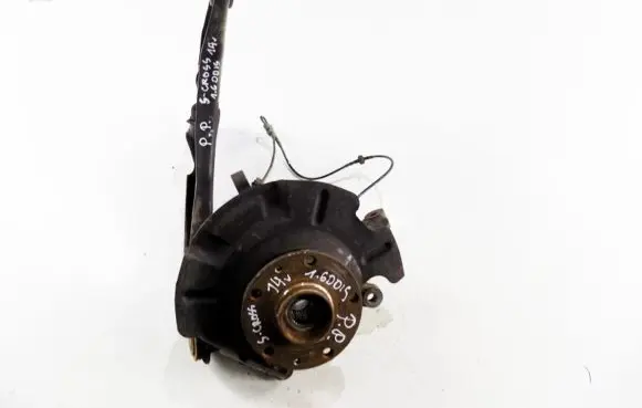 Suzuki SX4 S-Cross Front wheel hub spindle knuckle