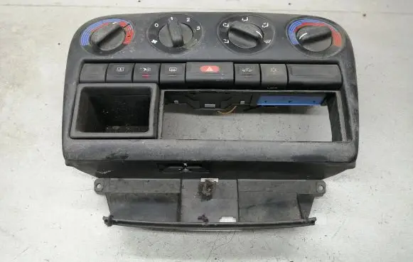 Opel Omega B1 Climate control unit 90457326 090429965