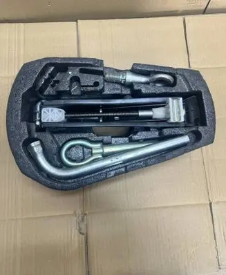 Volkswagen Polo IV 9N3 Tool box 6Q0012115