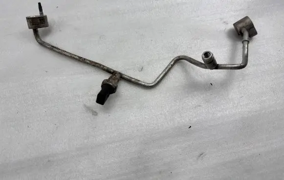 Audi RS3 Air conditioning (A/C) pipe/hose 8V0820741A 8V0820741