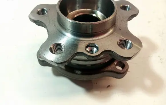 BMW X5 G05 Rear wheel ball bearing 6890070