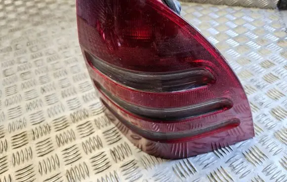 Mercedes-Benz C W203 Rear/tail lights A2038201264 13951437 3120221832
