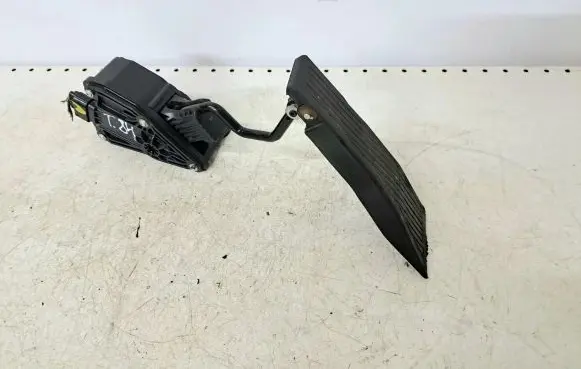 Honda Civic Accelerator throttle pedal