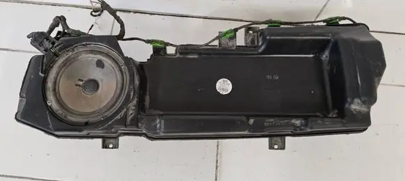 Audi A6 S6 C6 4F Front door speaker 3255012002 0166683055