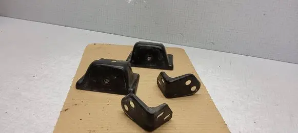 Volkswagen Transporter - Caravelle T5 Radiator support slam panel bracket 7H0805178 7H0805732