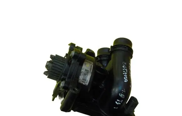 Skoda Octavia Mk2 (1Z) Water pump 06J121026AC