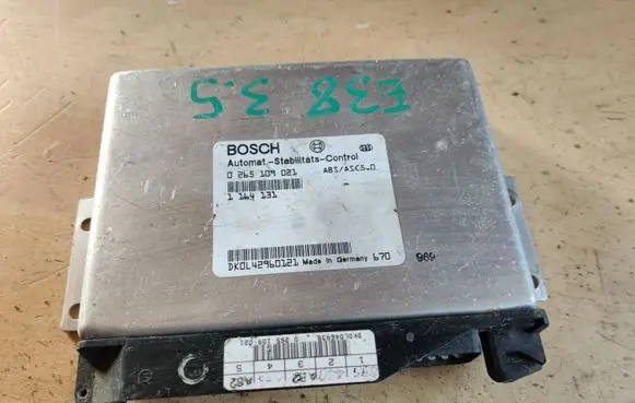 BMW 7 E38 ABS control unit/module 0265109021 1164131