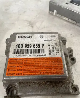 Audi A4 S4 B6 8E 8H Airbag control unit/module 4B0959655P 083520032DYJ