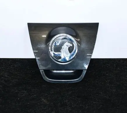 Opel Astra J Tailgate/trunk/boot exterior handle 11320900