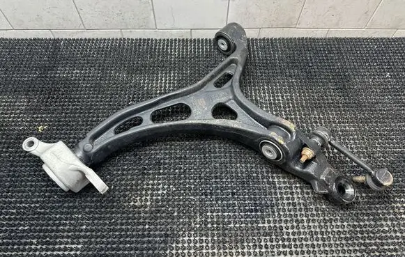 Dodge Durango III Front lower control arm/wishbone 68022605AD