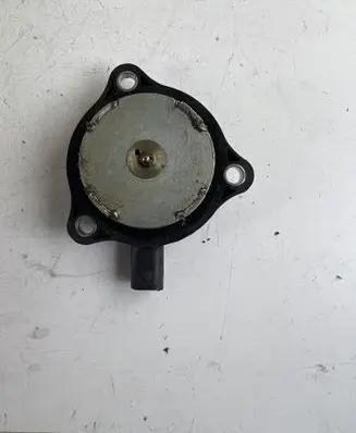 Dodge RAM 1500 DS Camshaft vanos timing valve 05184101AG 05184101A 05184101