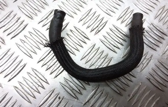 Mitsubishi Outlander Engine coolant pipe/hose