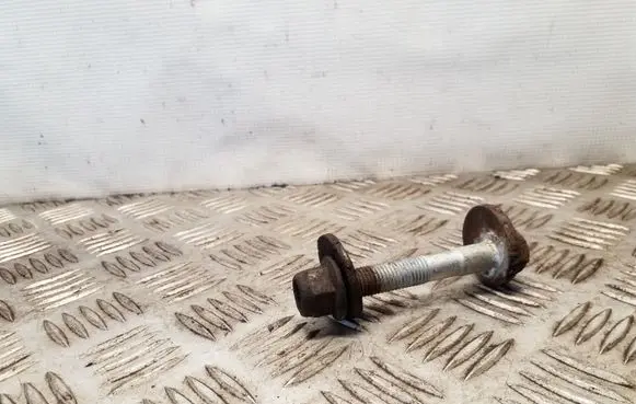 Volkswagen PASSAT CC Rear suspension camber bolt 