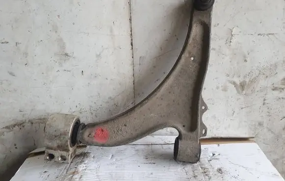 Opel Insignia A Front lower control arm/wishbone