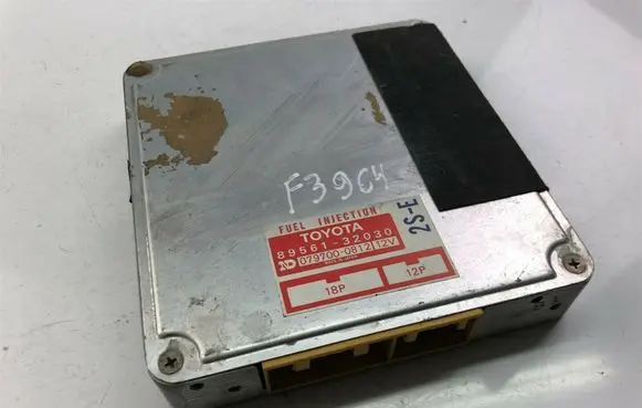 Toyota Camry Other control units/modules 8956132030 F3964