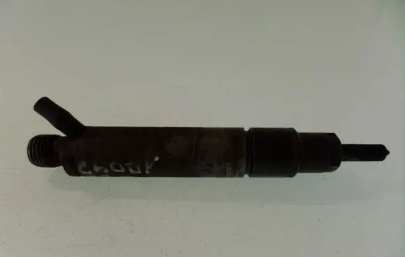 Volkswagen Caddy Fuel injector 028130201G