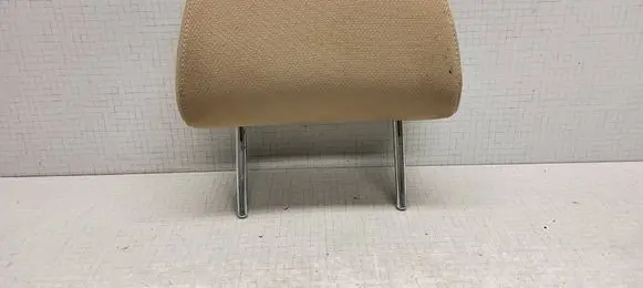 Toyota Avensis T250 Rear seat headrest 
