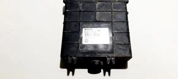 Volkswagen Golf III Engine control unit/module 0261200714 1h0907311c