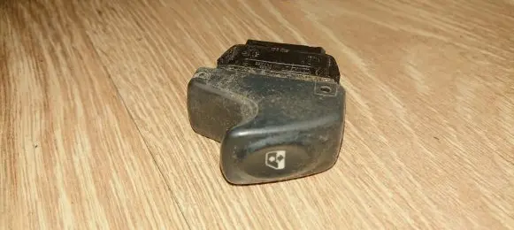 Renault Megane I Electric window control switch 838099G