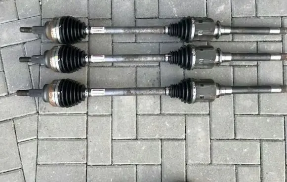 Jeep Grand Cherokee Front driveshaft P52124712AC