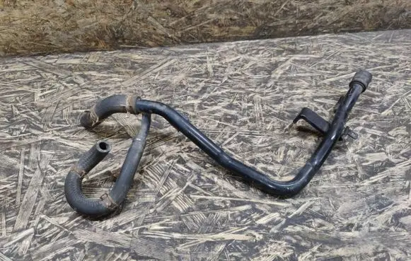 Honda CR-V Engine coolant pipe/hose