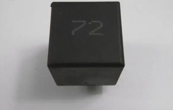Volkswagen PASSAT B4 Other relay 191955529