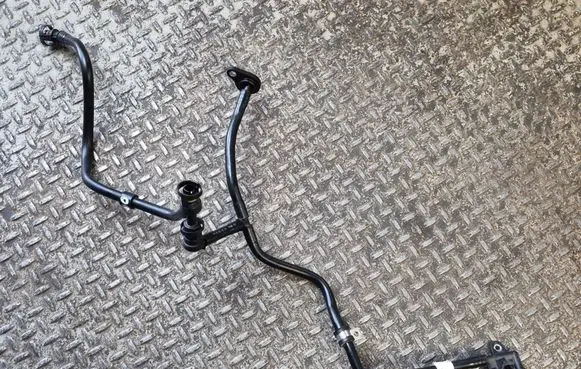 Mercedes-Benz GLS X167 Vacuum line/pipe/hose A2560700632