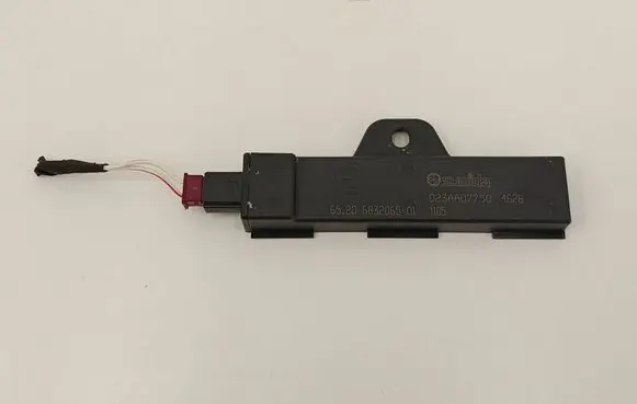 BMW 4 G22 G23 G24 G26 Keyless system antenna 6832065 023AA0775Q