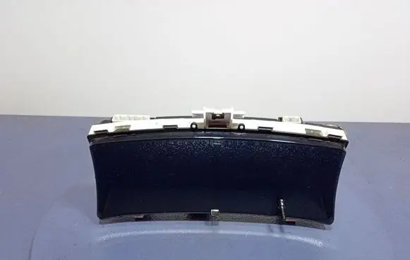 Toyota Corolla E120 E130 Speedometer (instrument cluster) 8380002760
