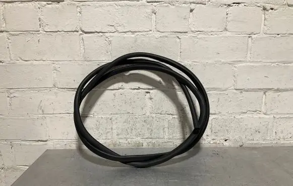 BMW 7 F01 F02 F03 F04 Engine compartment rubber 