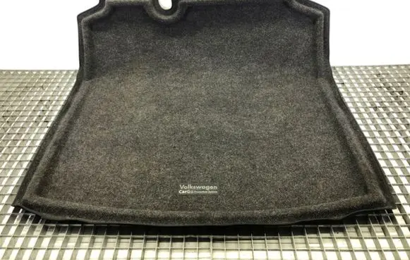 Volkswagen Jetta VI Trunk/boot floor carpet liner 5C6061166C