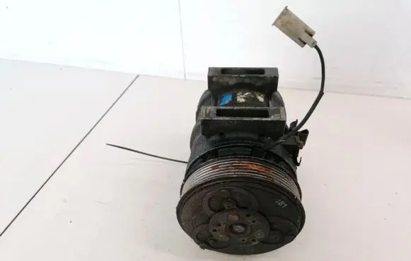 Volvo S40, V40 Air conditioning (A/C) compressor (pump) 8708581