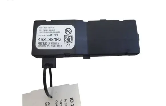 Opel Astra J Aerial antenna amplifier 13500144