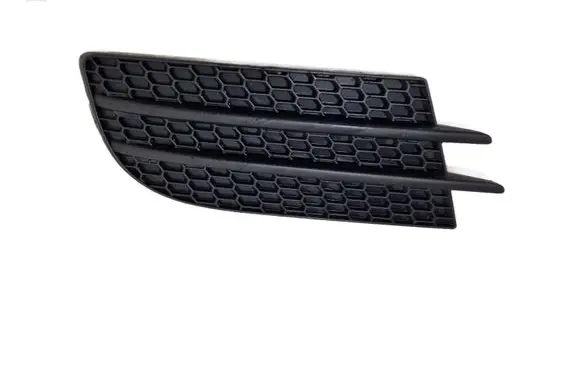 Volkswagen Tiguan Front bumper lower grill 5N0853666D