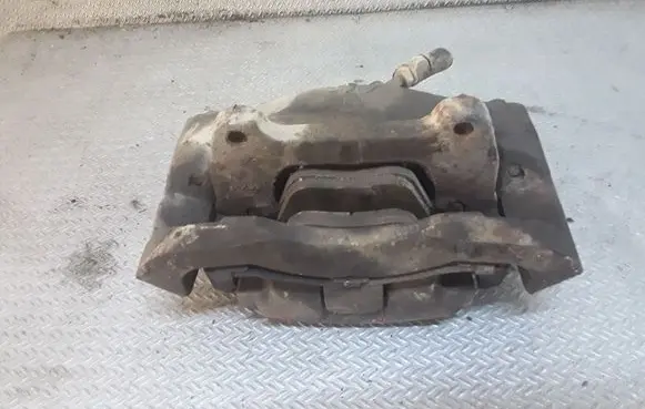 Volvo XC90 Front brake caliper