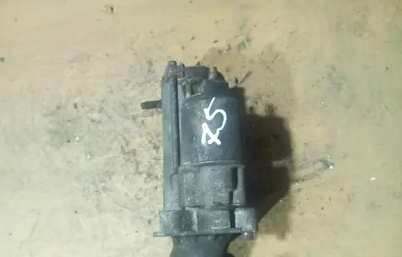 Volvo V70 Starter motor 8697650 6270C1