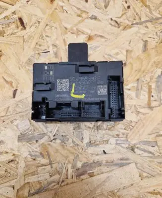 Skoda Superb B8 (3V) Door control unit/module 5Q4959593B 5Q4959593E 97494650400