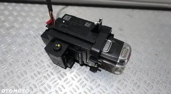 Audi A4 S4 B8 8K Ignition lock 8K0909131C